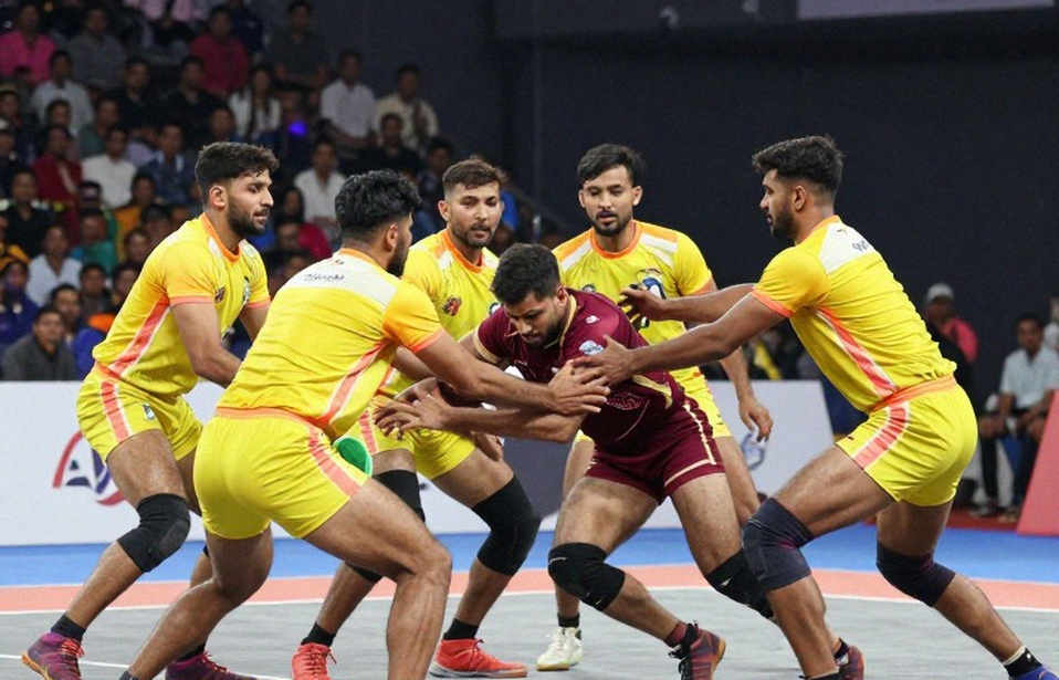 সানজু দেবীর রেইড আর তিন অল-আউট: ৪৮-২৪ ব্যবধানের ভেতরে লুকিয়ে থাকা দ্বিতীয় গল্প